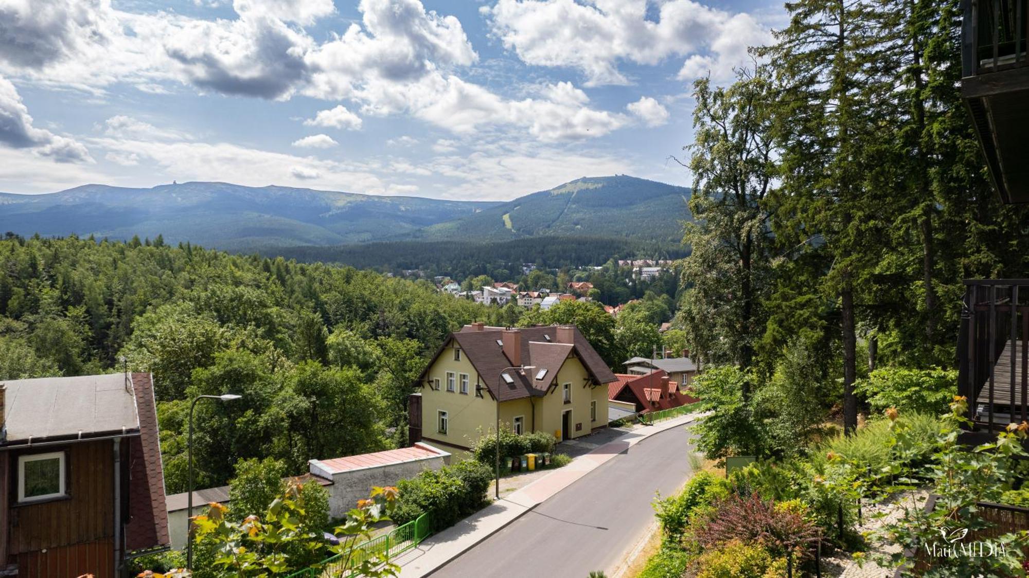 Apartament Panorama Gor - Centrum Miasta Z Widokiem Na Szrenice Szklarska Poreba Dış mekan fotoğraf